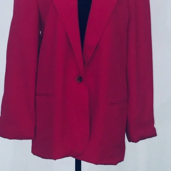 Barbie pink loose fitting medium length blazer - Picture 5 of 8